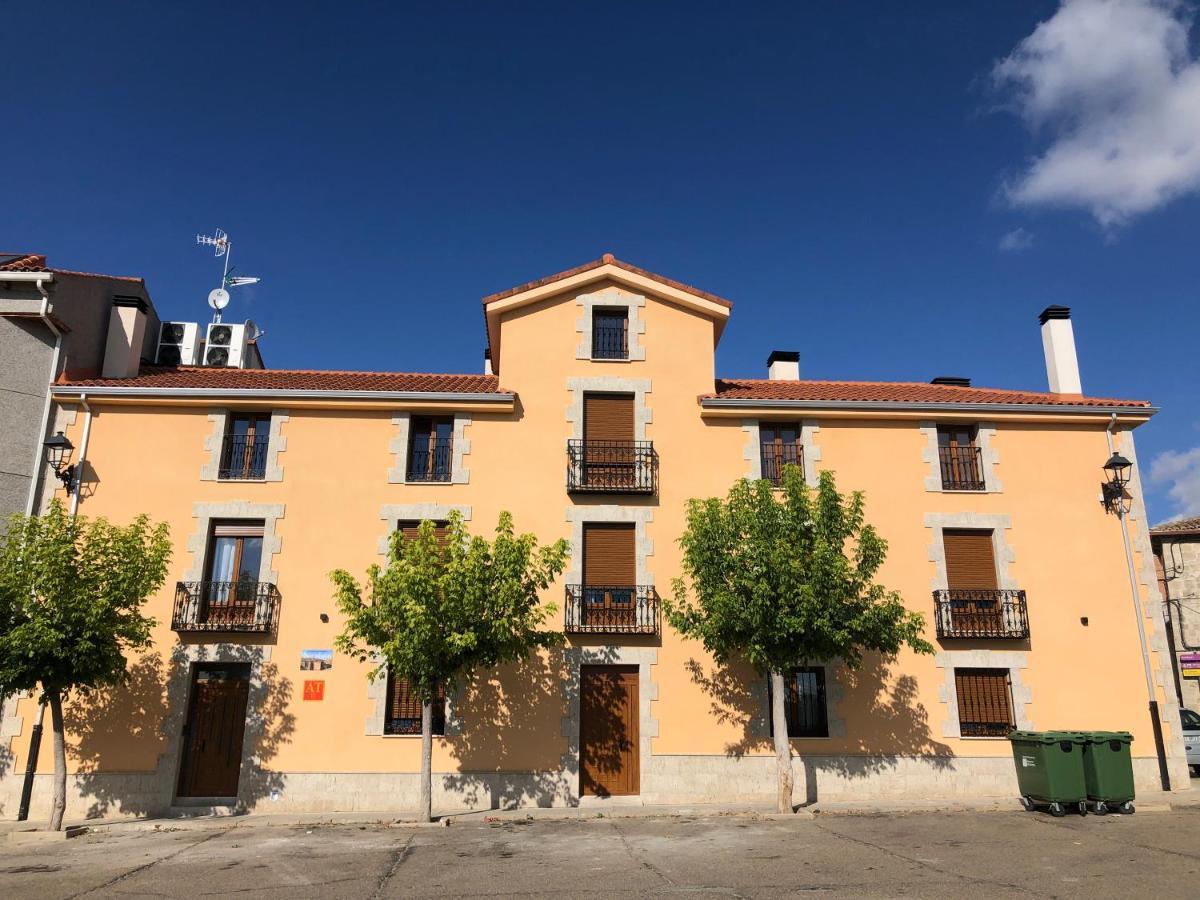 Apartamentos Turisticos Escorraladas Baltanas Ngoại thất bức ảnh