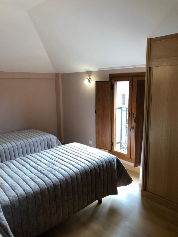 Apartamentos Turisticos Escorraladas Baltanas Ngoại thất bức ảnh