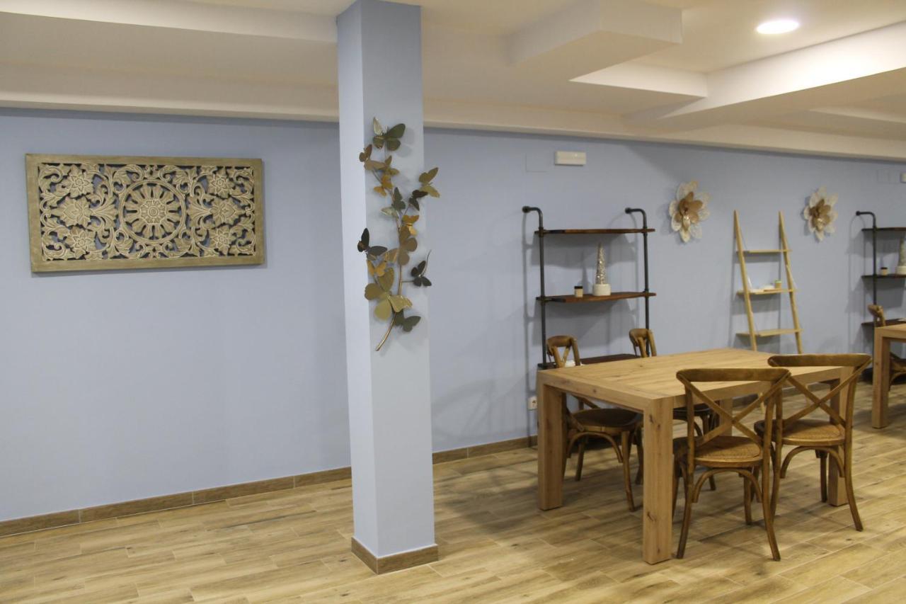 Apartamentos Turisticos Escorraladas Baltanas Ngoại thất bức ảnh